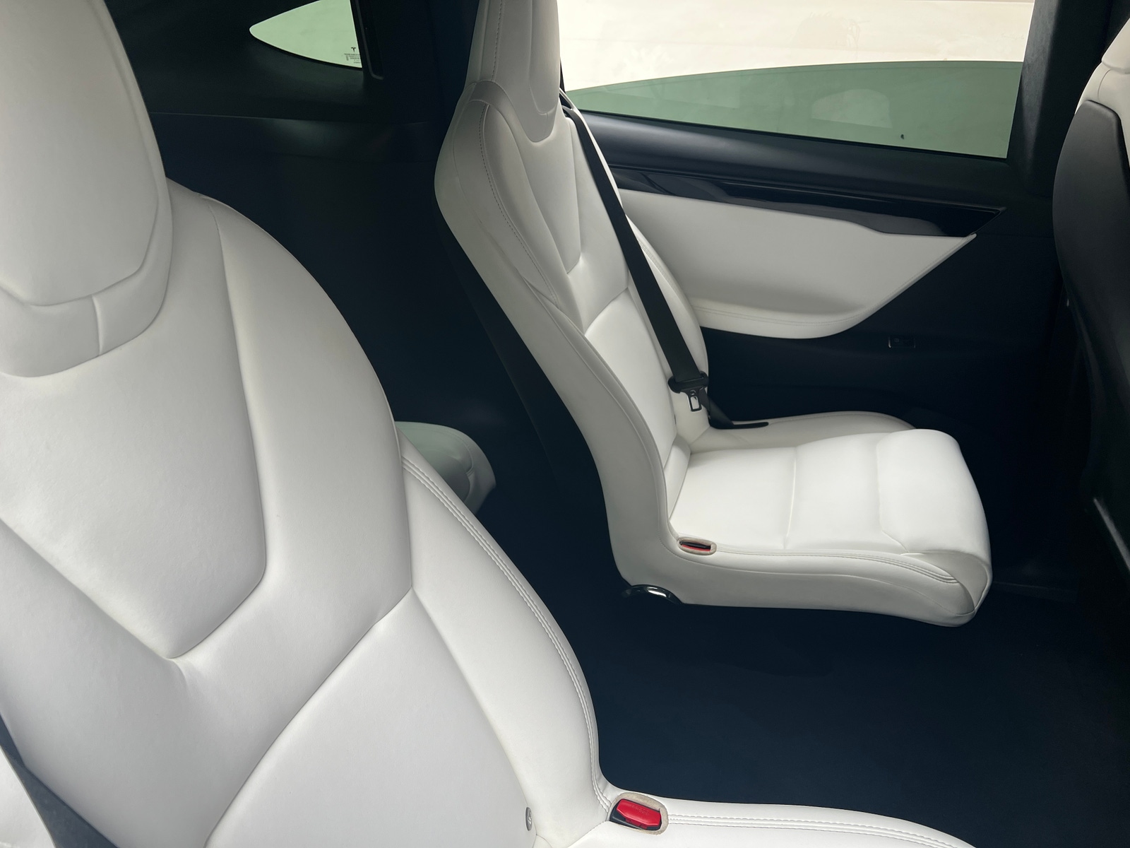 Thumbnail: 2020 Tesla Model X - 5