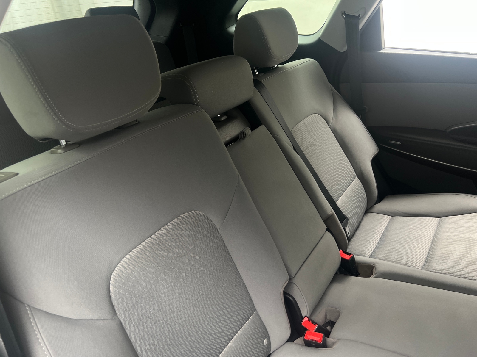 Thumbnail: 2017 Hyundai Santa Fe - 6