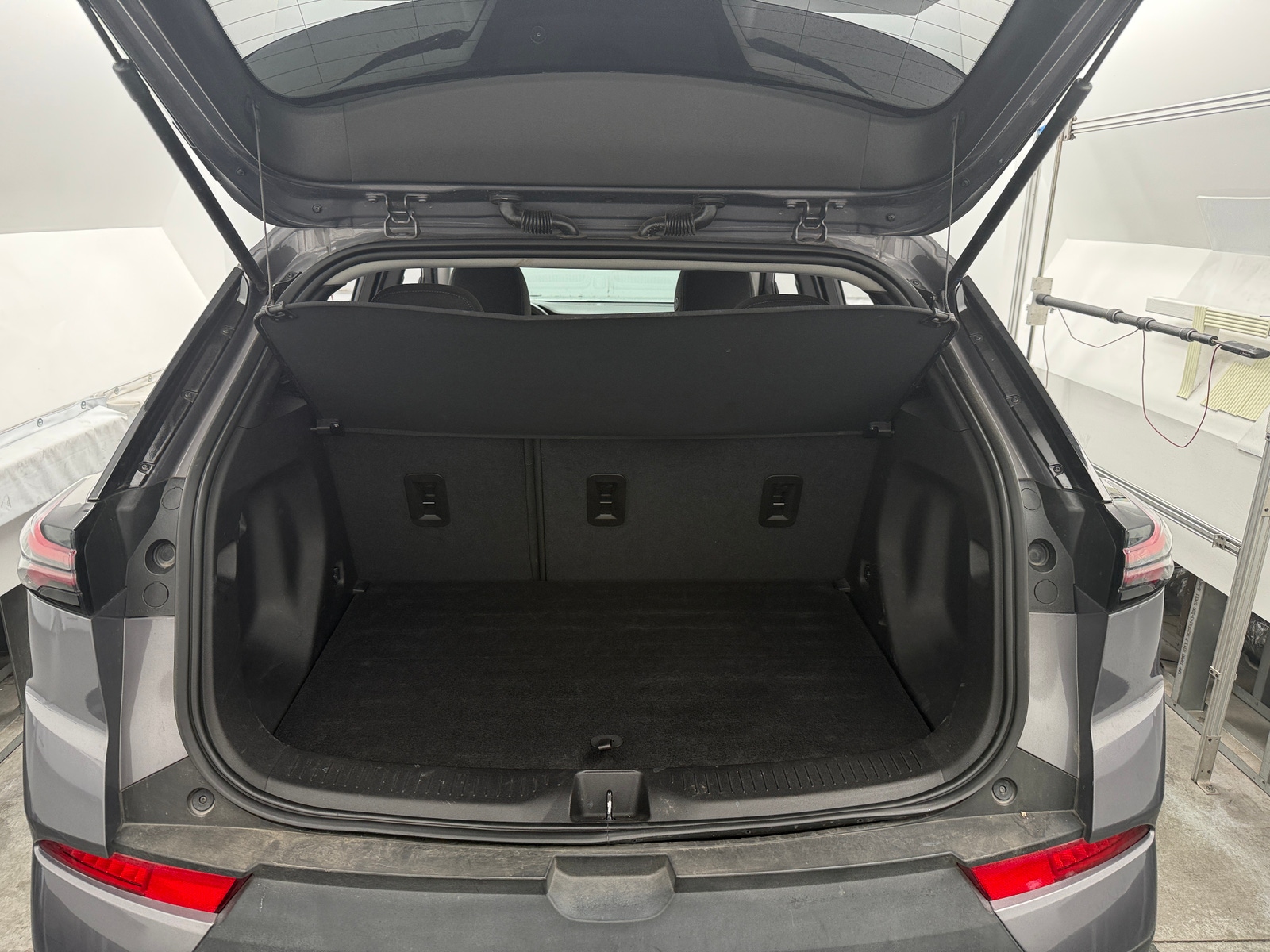 Thumbnail: 2023 Chevrolet Bolt EUV - 7