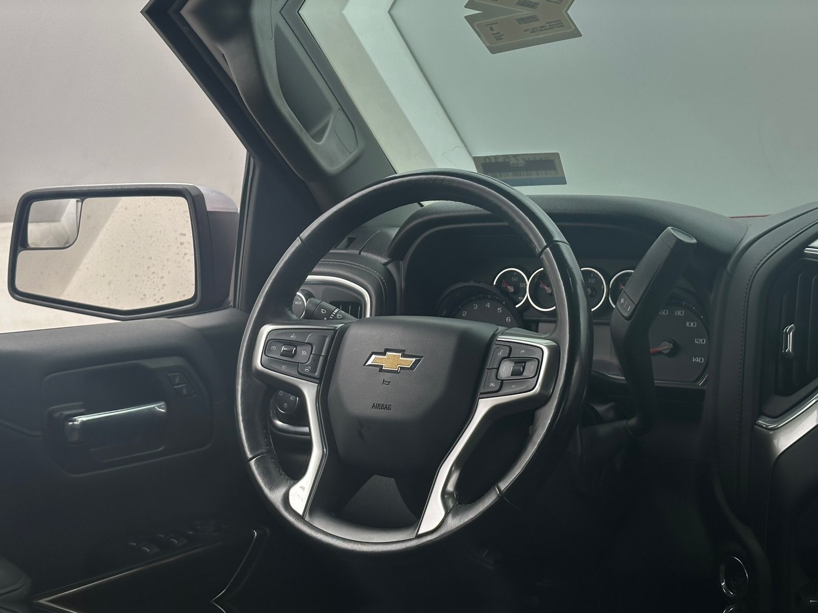 Thumbnail: 2020 Chevrolet Silverado 1500 - 5