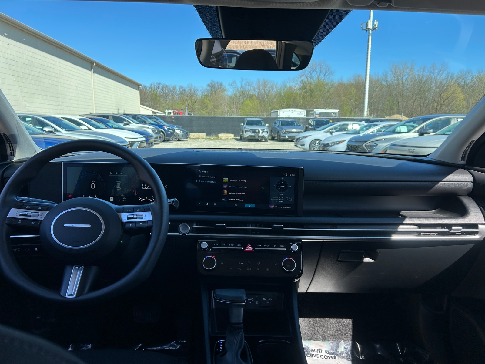 Thumbnail: 2025 Hyundai Tucson - 3