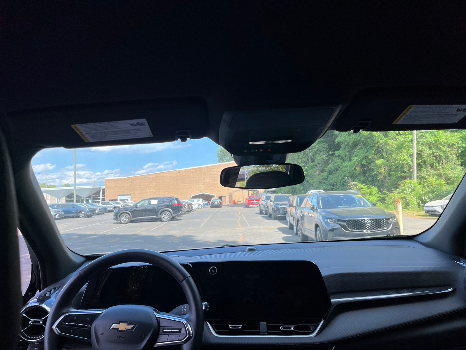 Thumbnail: 2025 Chevrolet Equinox - 3