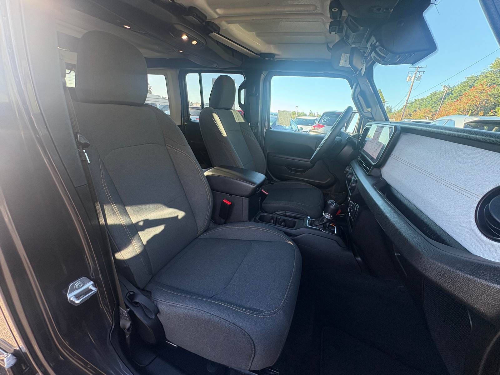 Thumbnail: 2025 Jeep Wrangler - 2