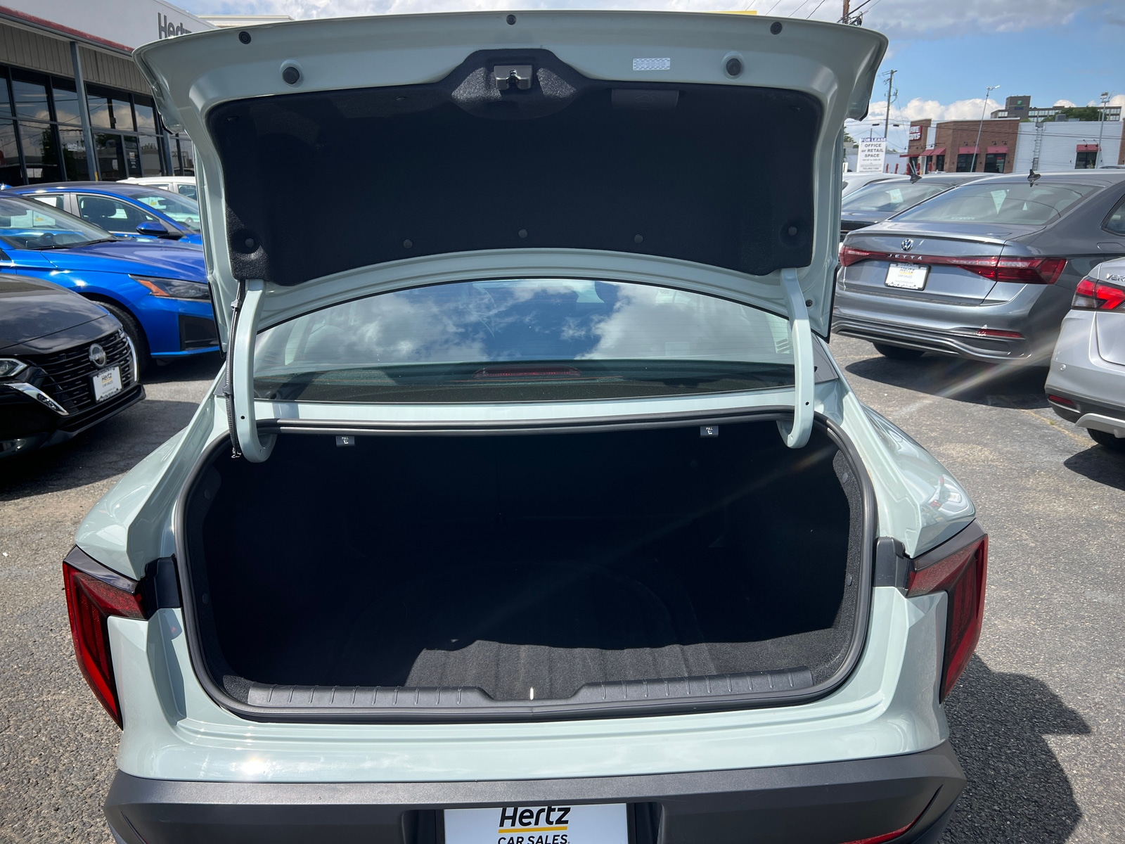 Thumbnail: 2025 Kia K4 - 5