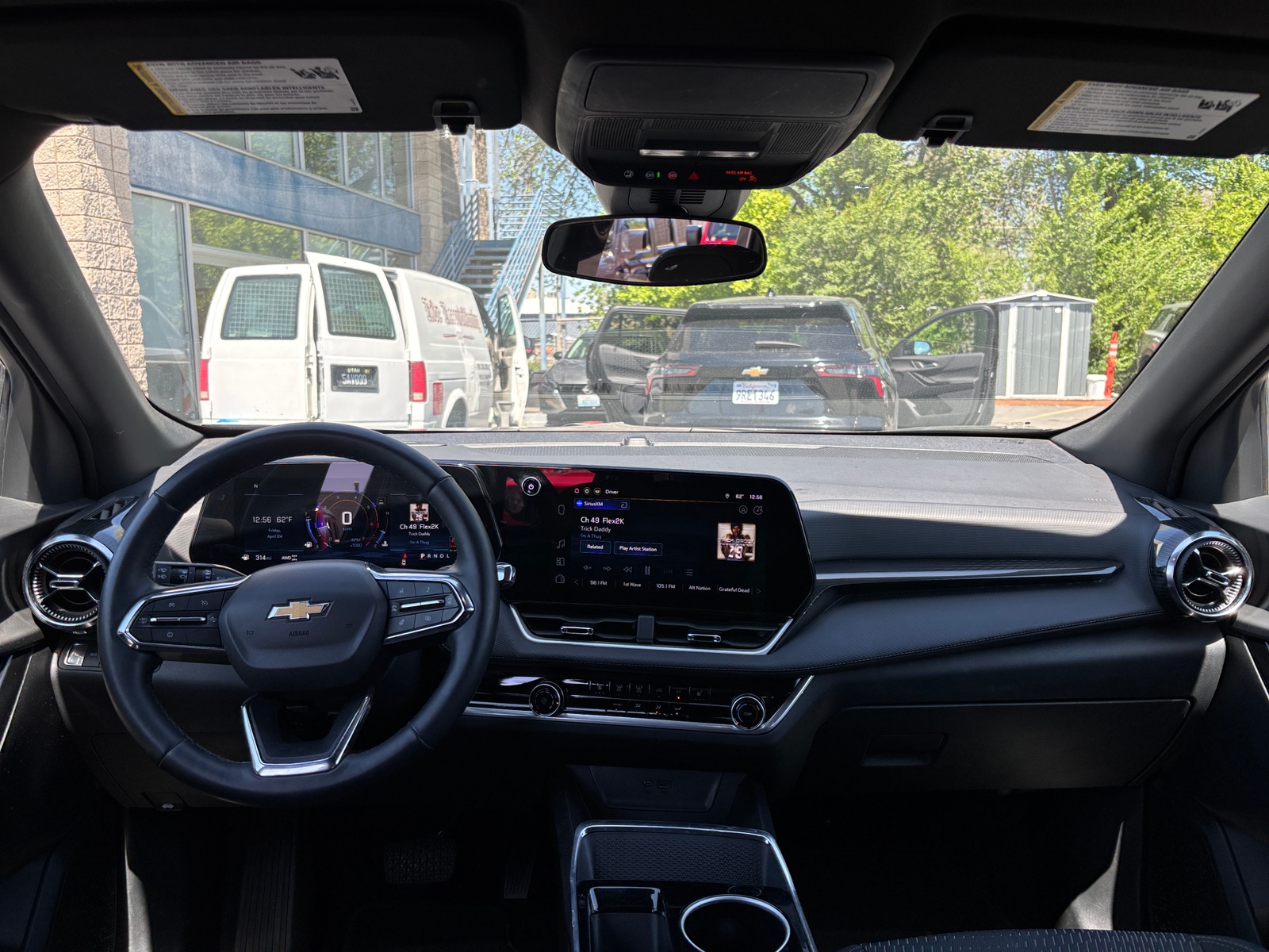 Thumbnail: 2025 Chevrolet Equinox - 3