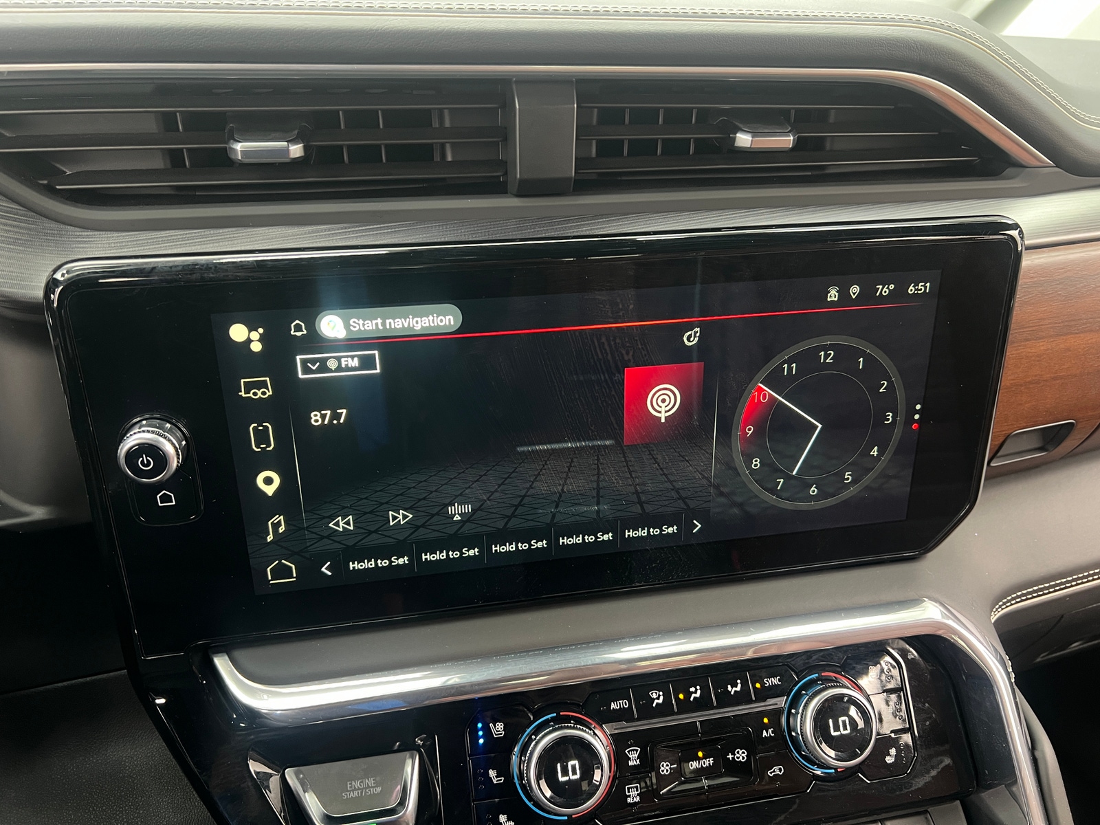 Thumbnail: 2024 GMC Sierra 3500 - 3