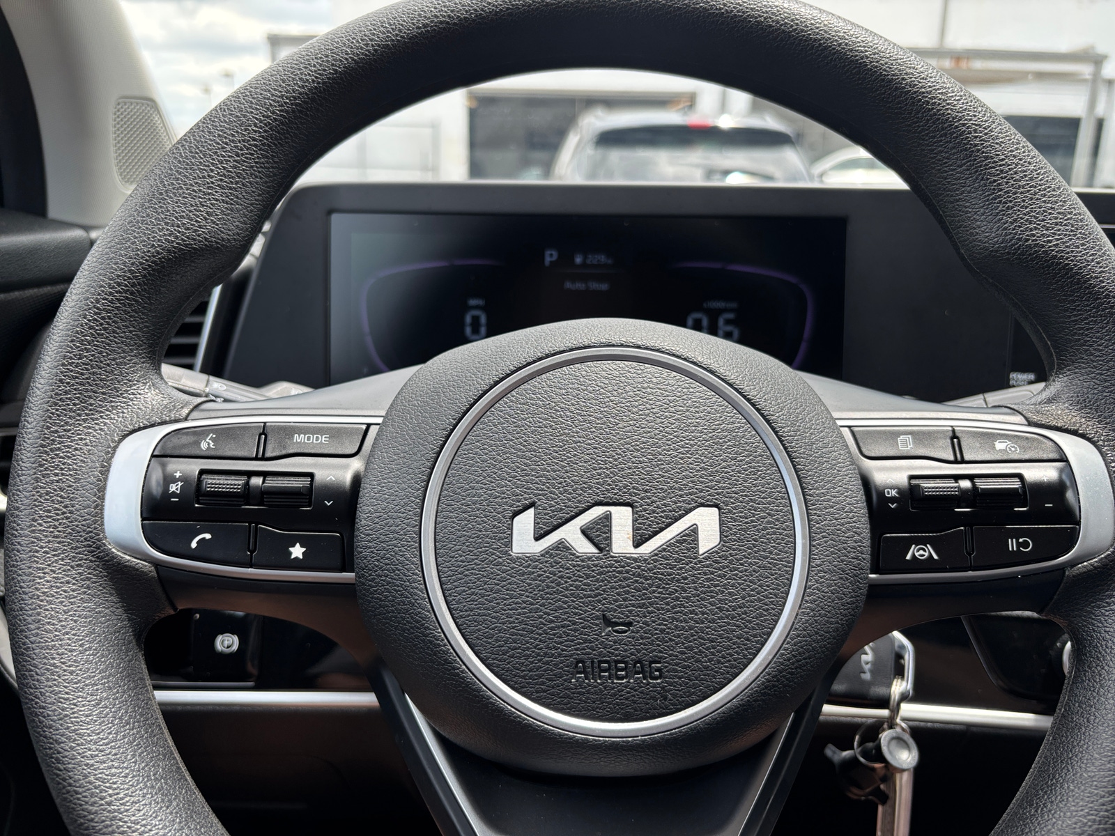 Thumbnail: 2025 Kia Sportage - 5