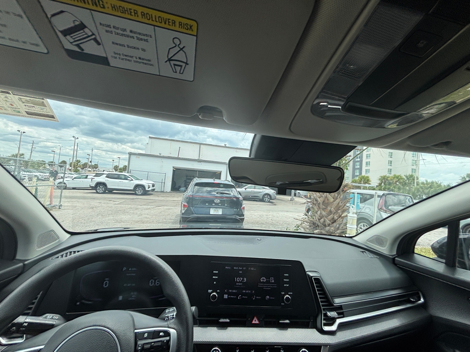 Thumbnail: 2025 Kia Sportage - 3
