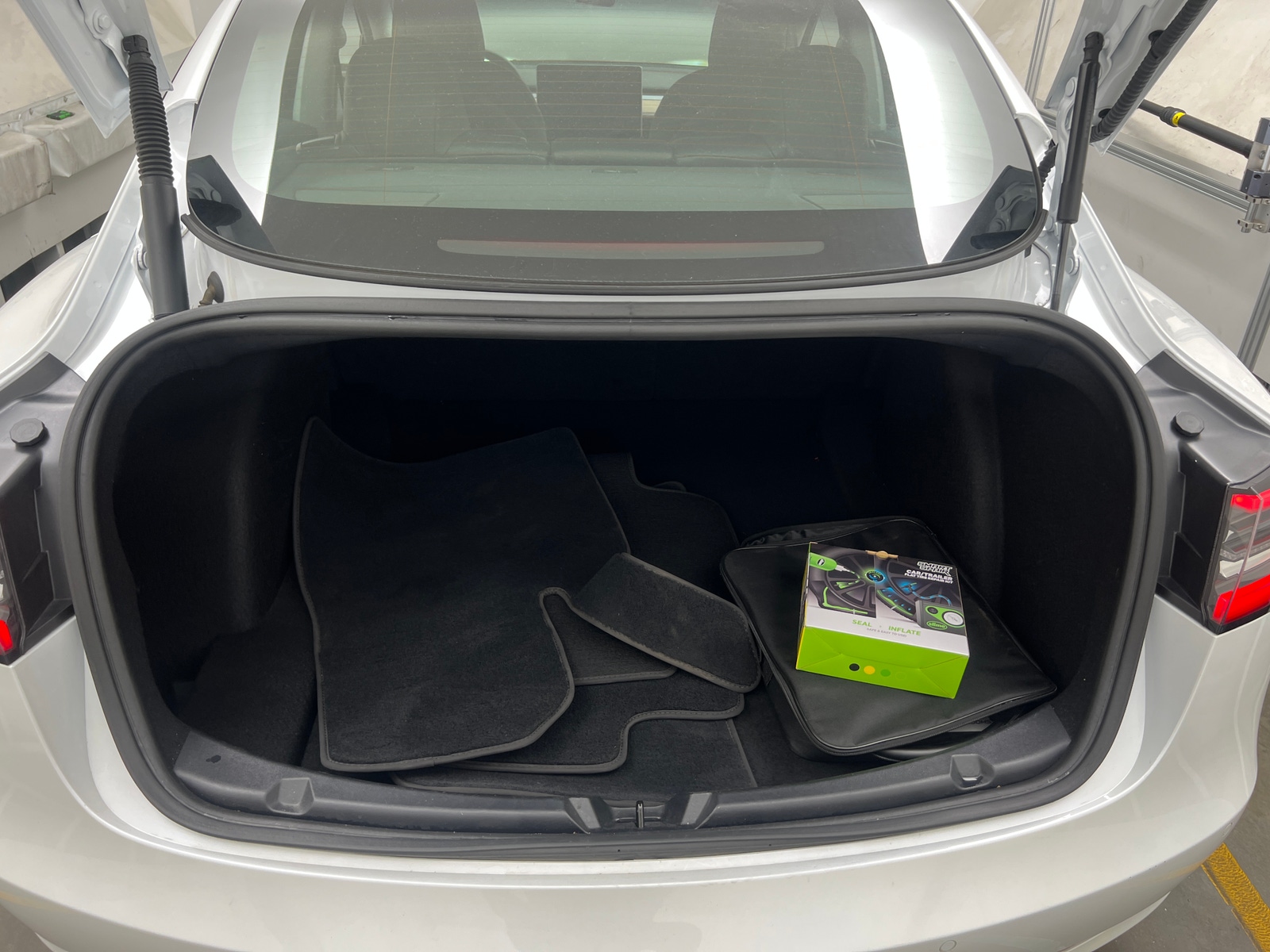 Thumbnail: 2022 Tesla Model 3 - 6