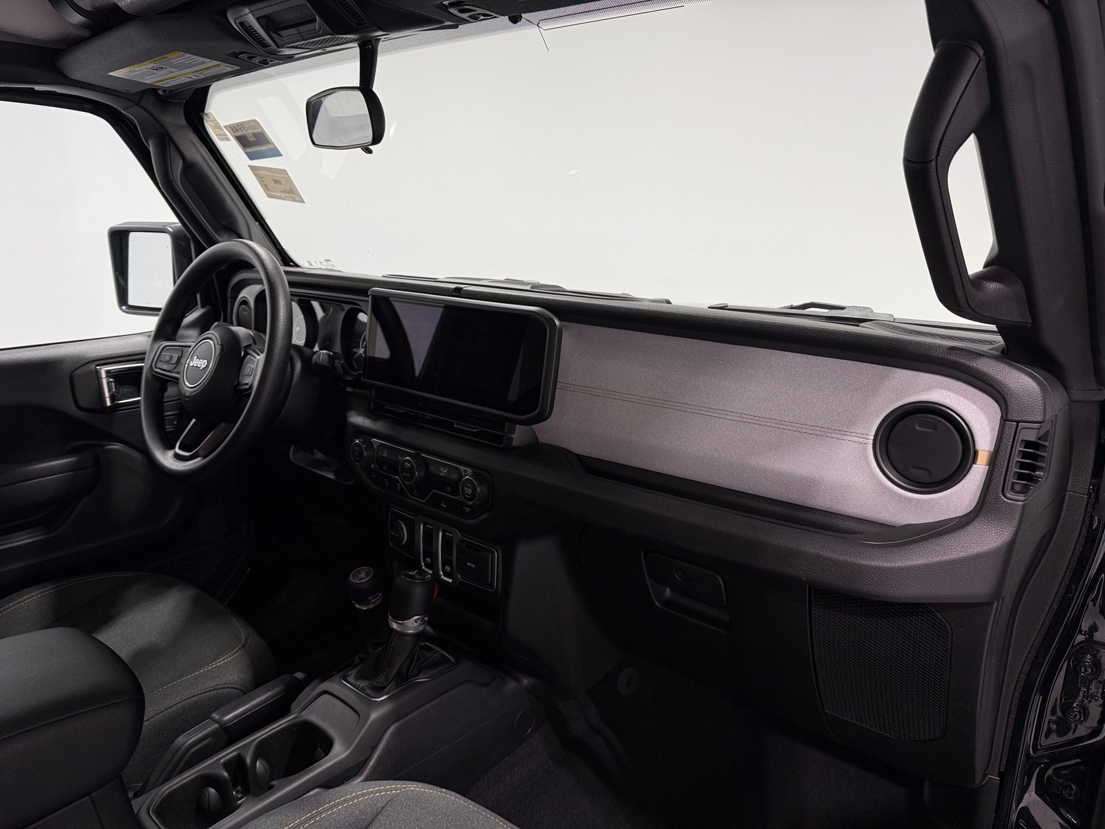 Thumbnail: 2025 Jeep Wrangler - 3