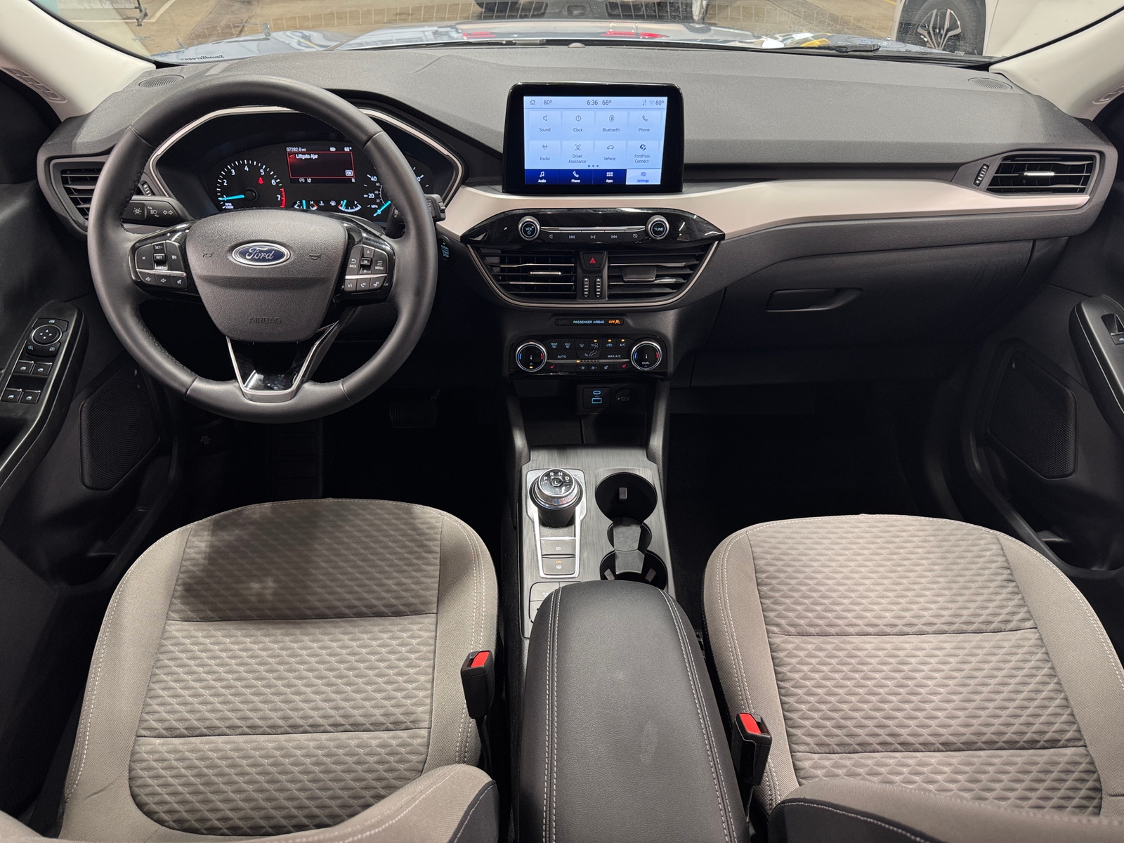 Thumbnail: 2022 Ford Escape - 3