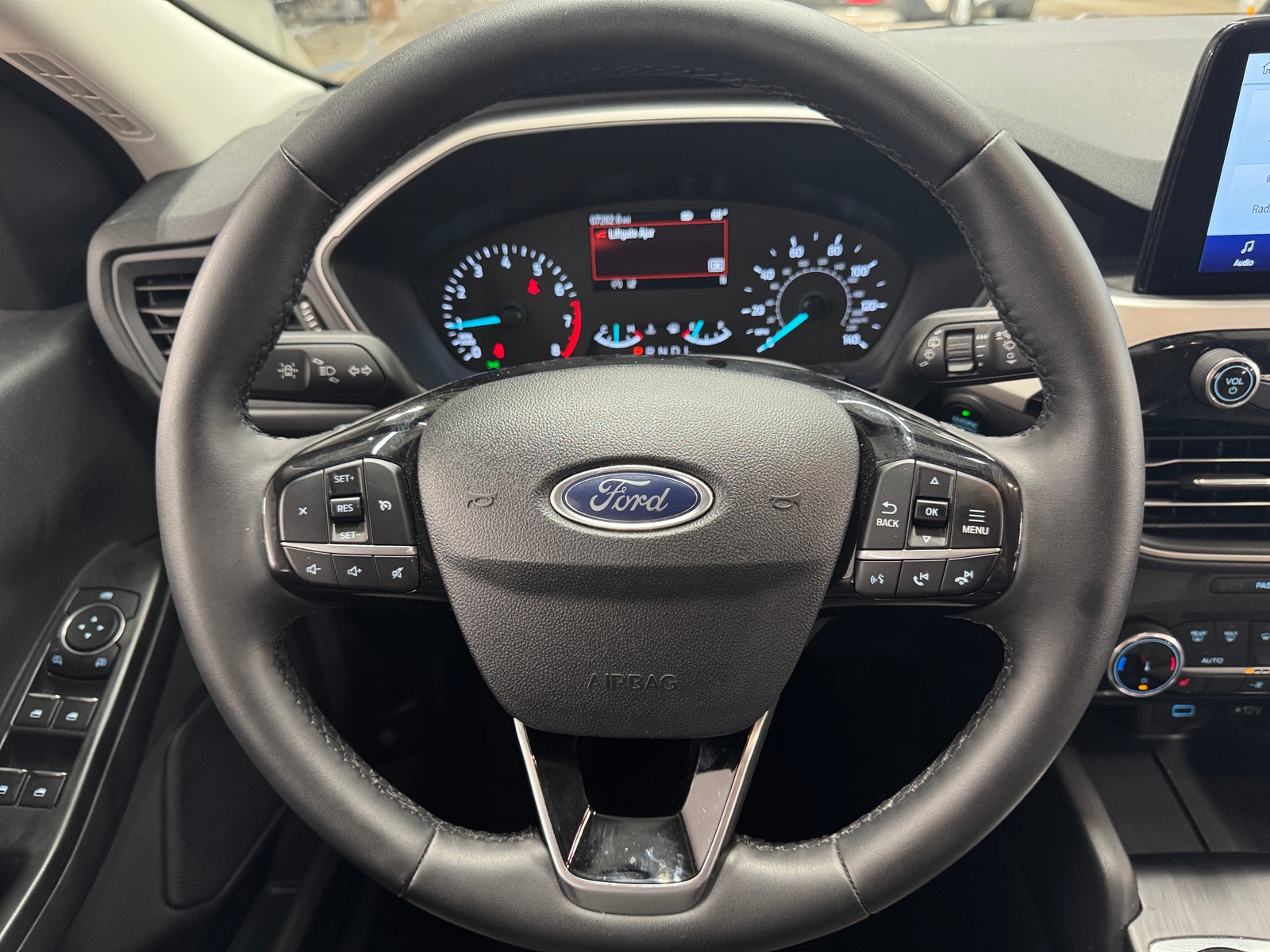 Thumbnail: 2022 Ford Escape - 5