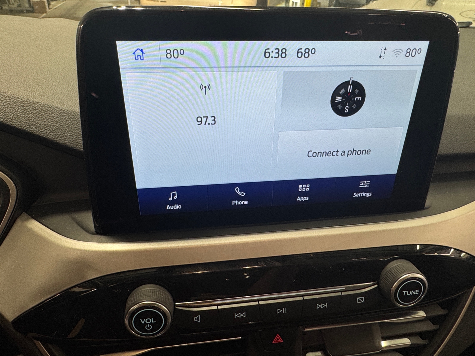 Thumbnail: 2022 Ford Escape - 4