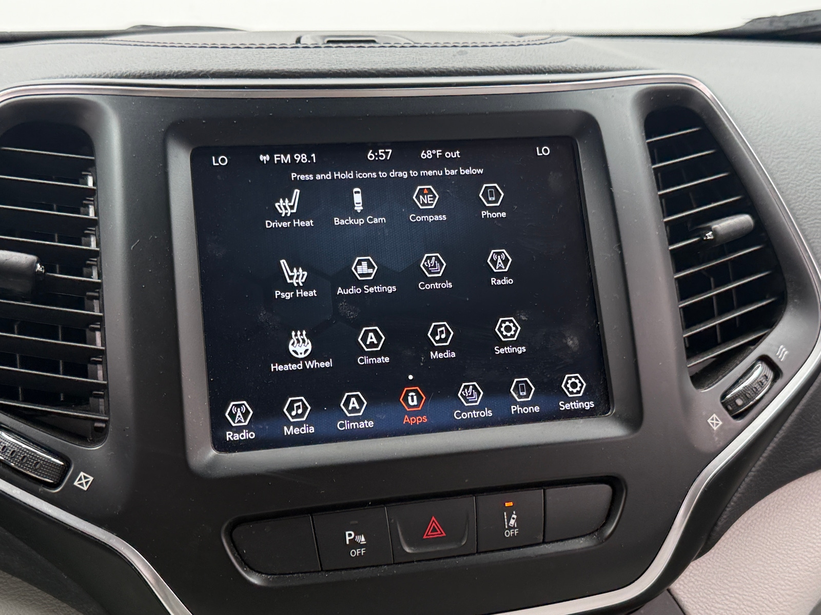 Thumbnail: 2021 Jeep Cherokee - 3