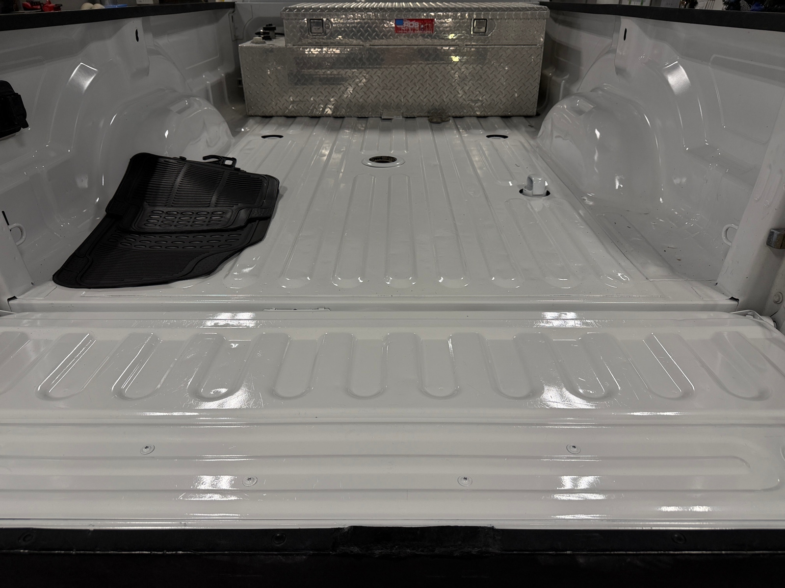 Thumbnail: 2015 RAM 3500 - 6