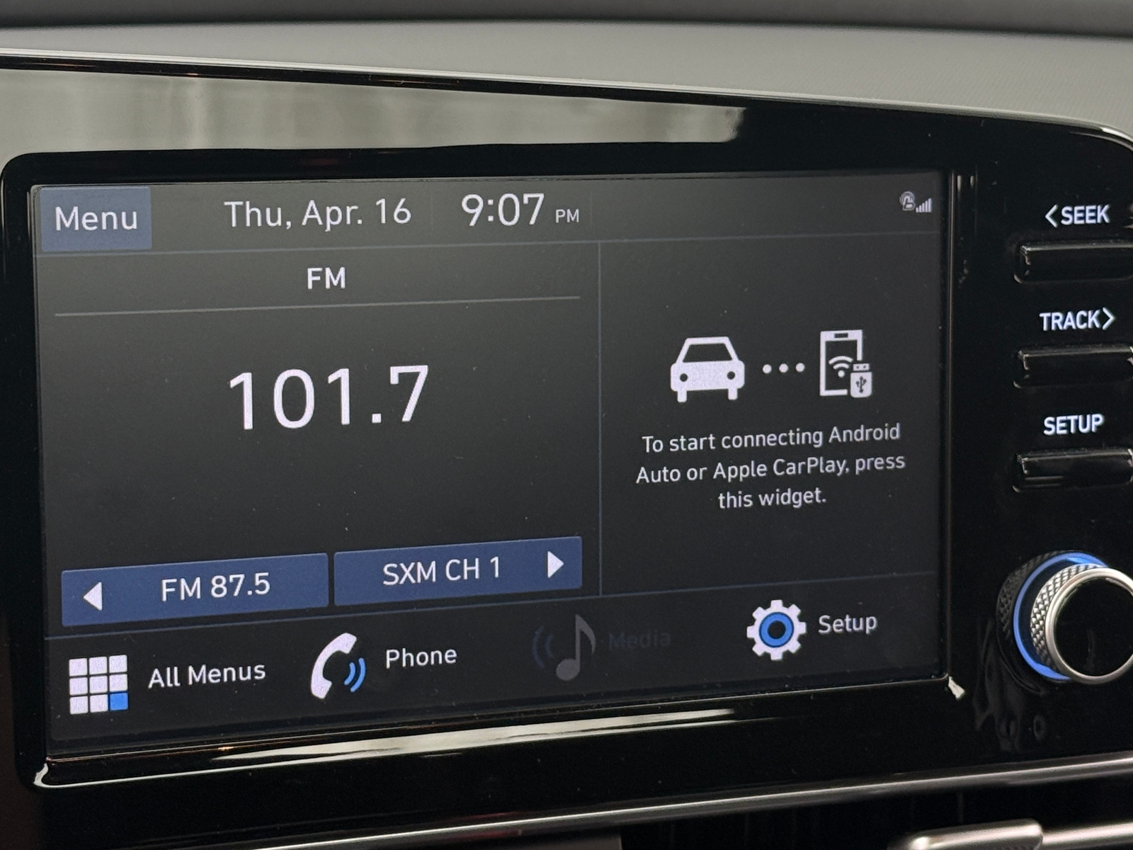 Thumbnail: 2021 Hyundai Elantra - 4