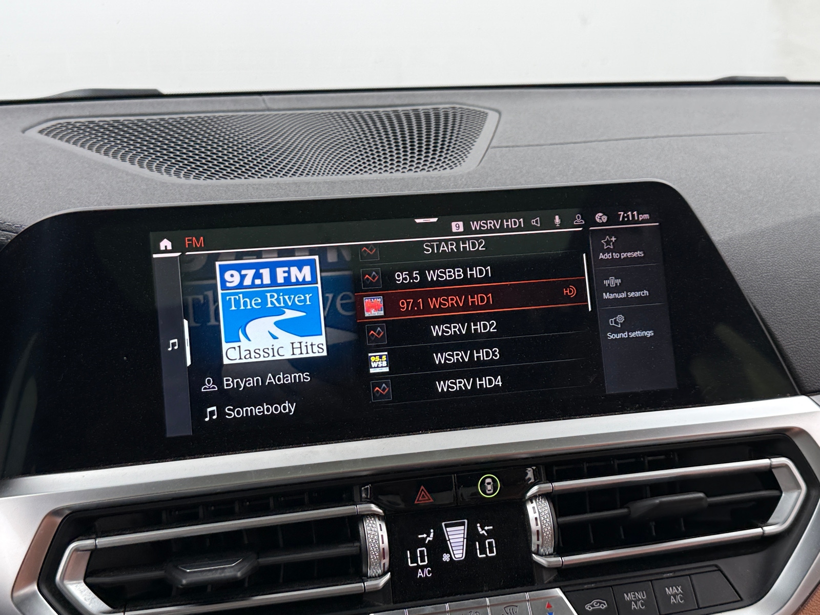 Thumbnail: 2021 BMW 3 Series - 3