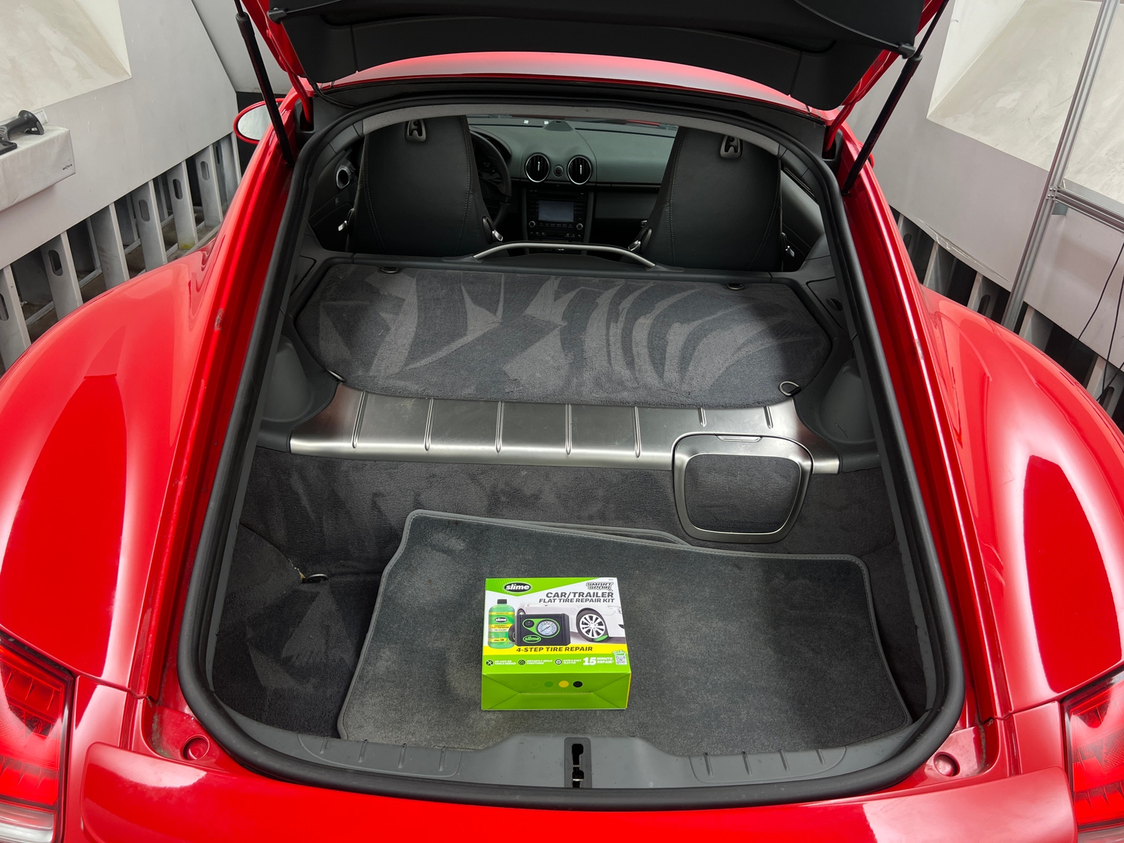 Thumbnail: 2012 Porsche Cayman - 4