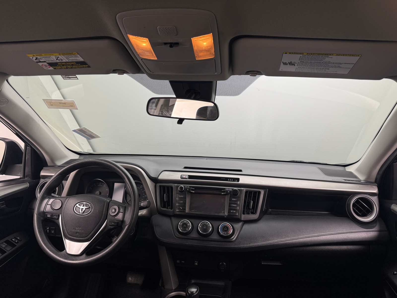 Thumbnail: 2018 Toyota RAV4 - 3