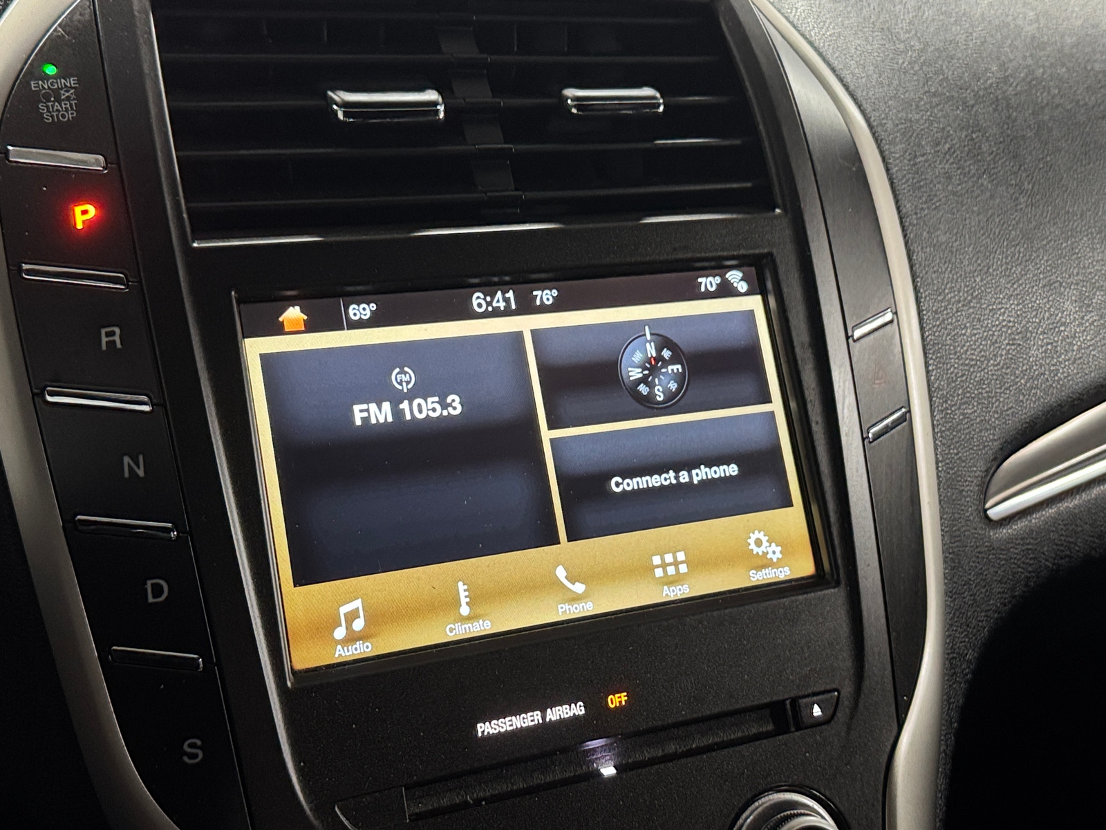 Thumbnail: 2016 Lincoln MKC - 3