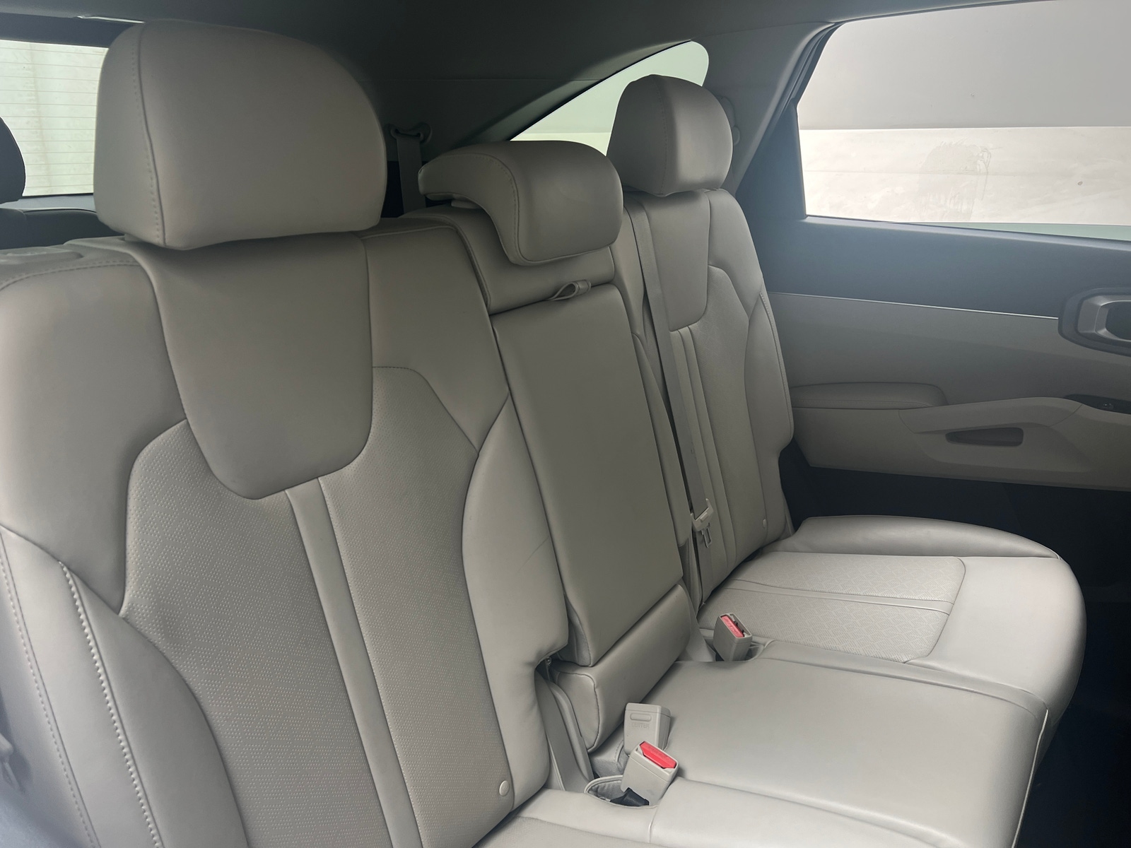 Thumbnail: 2022 Kia Sorento - 5