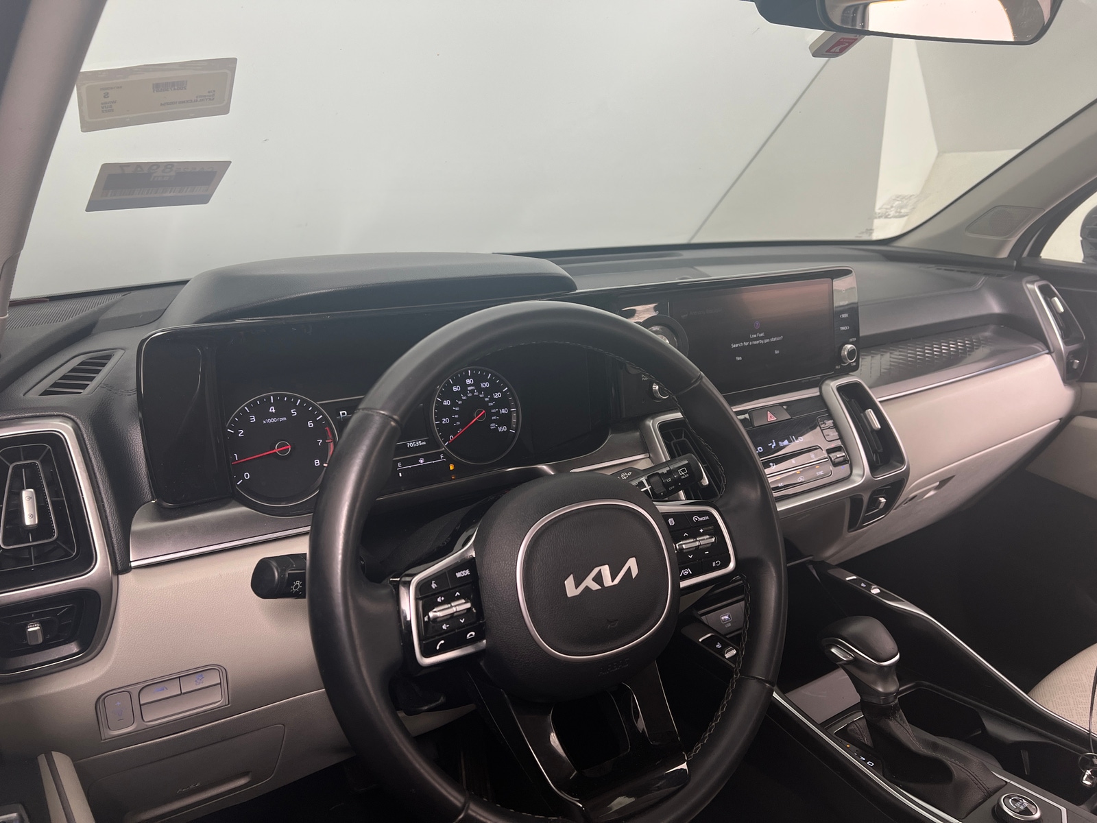 Thumbnail: 2022 Kia Sorento - 2