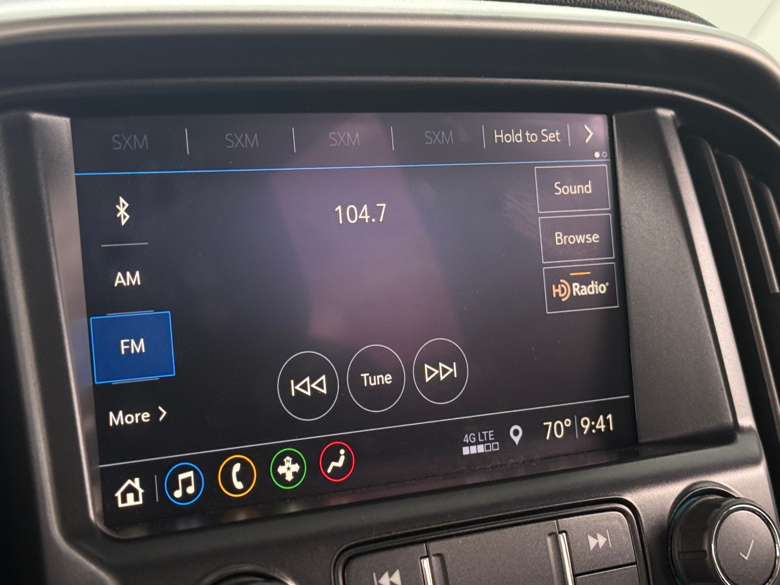 Thumbnail: 2019 Chevrolet Colorado - 3