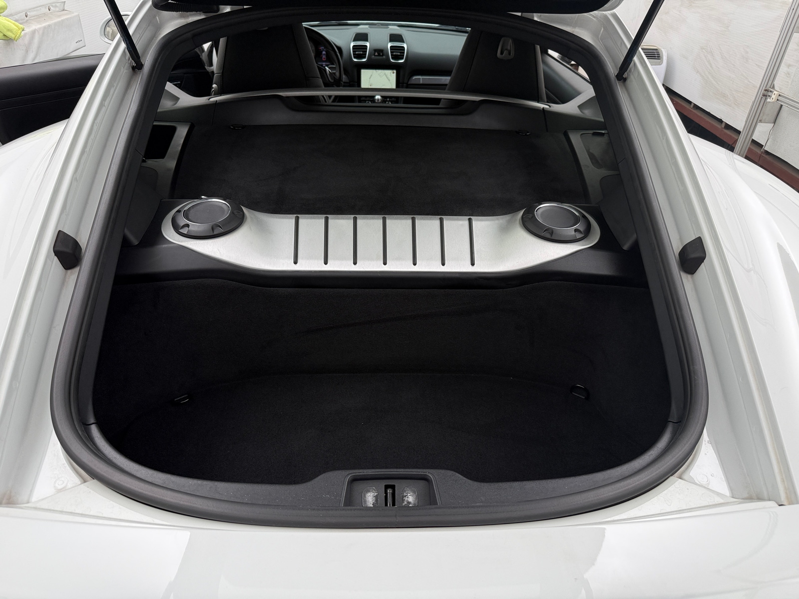 Thumbnail: 2016 Porsche Cayman - 4