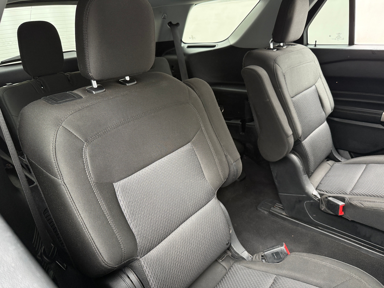 Thumbnail: 2022 Ford Explorer - 6