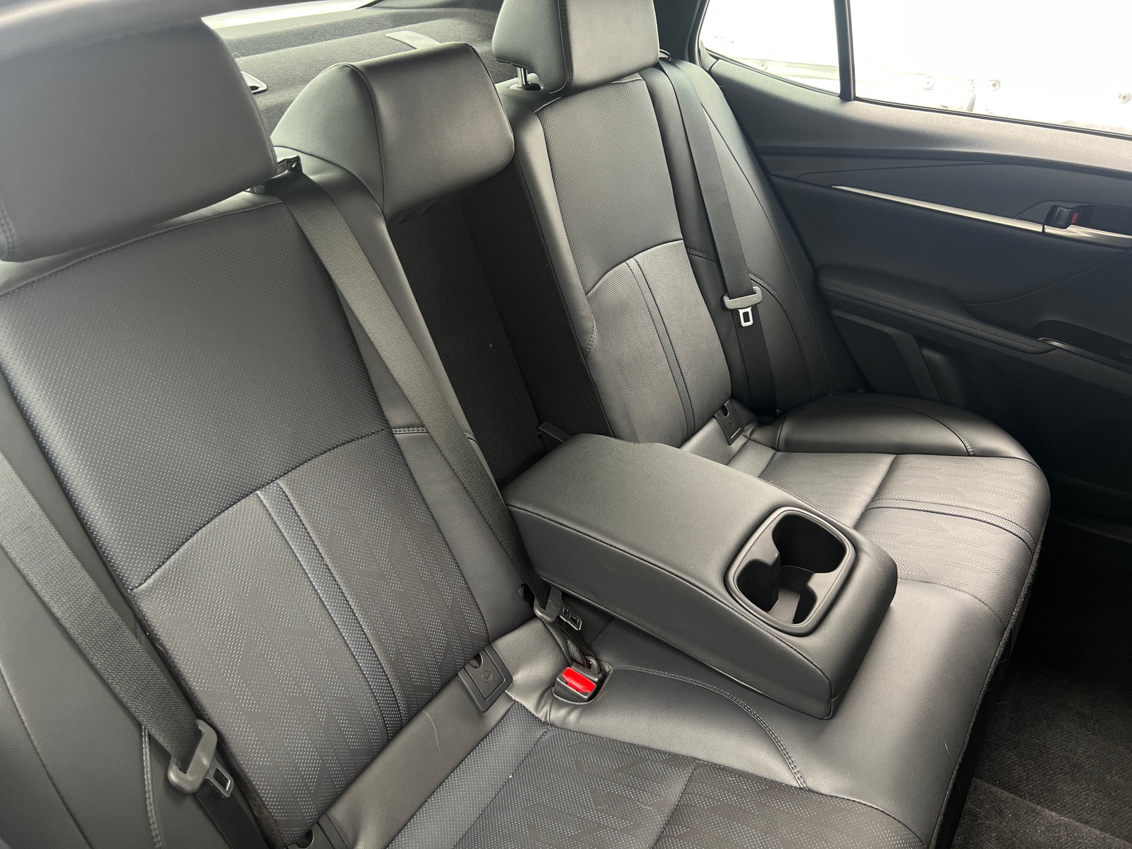 Thumbnail: 2025 Toyota Camry - 6