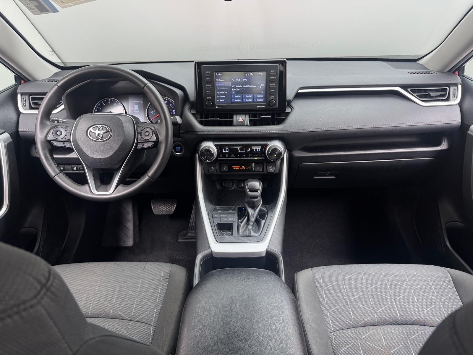 Thumbnail: 2022 Toyota RAV4 - 3