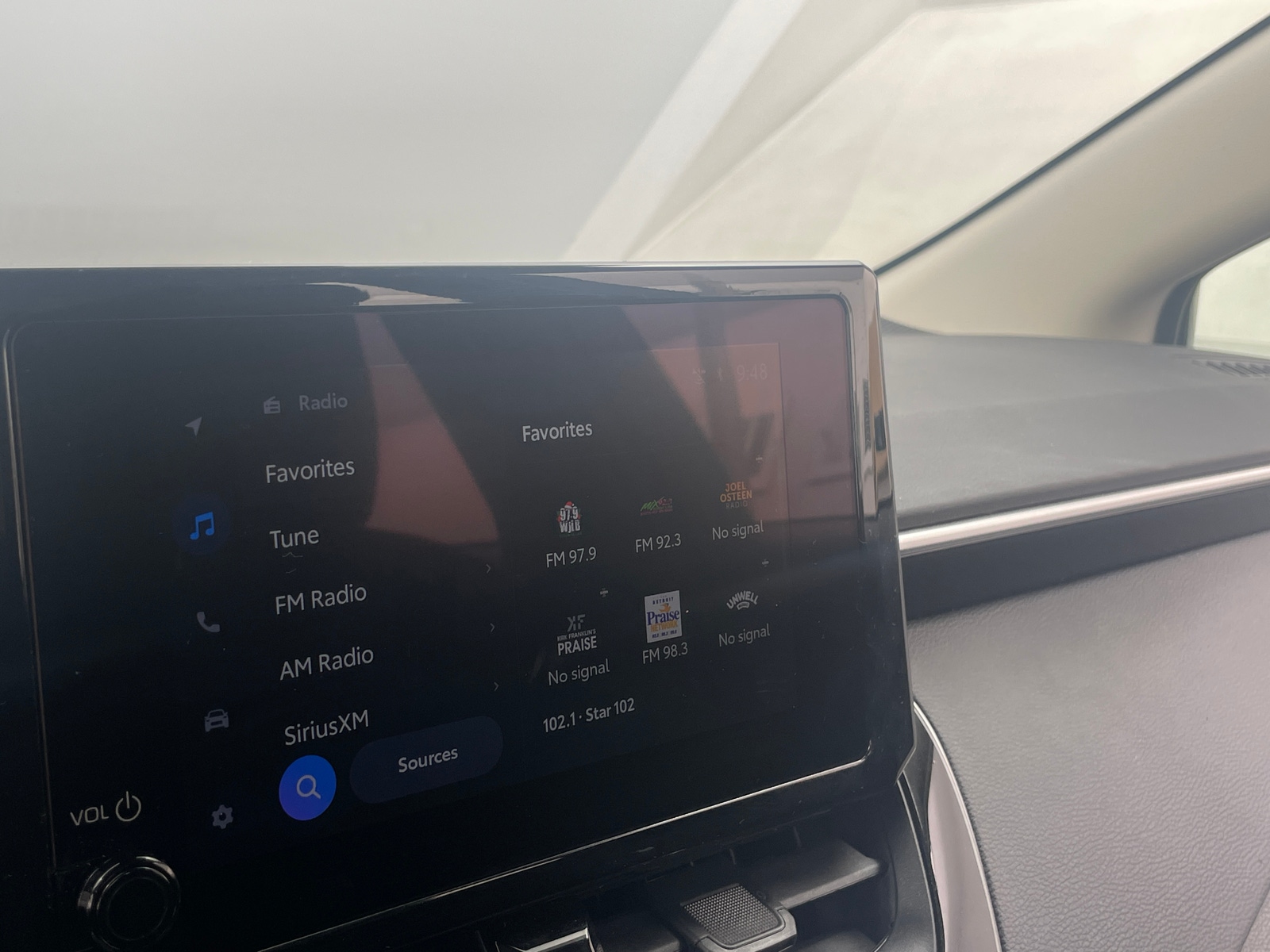 Thumbnail: 2025 Toyota Corolla - 4