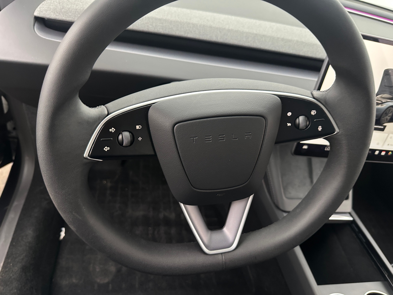 Thumbnail: 2025 Tesla Model 3 - 4