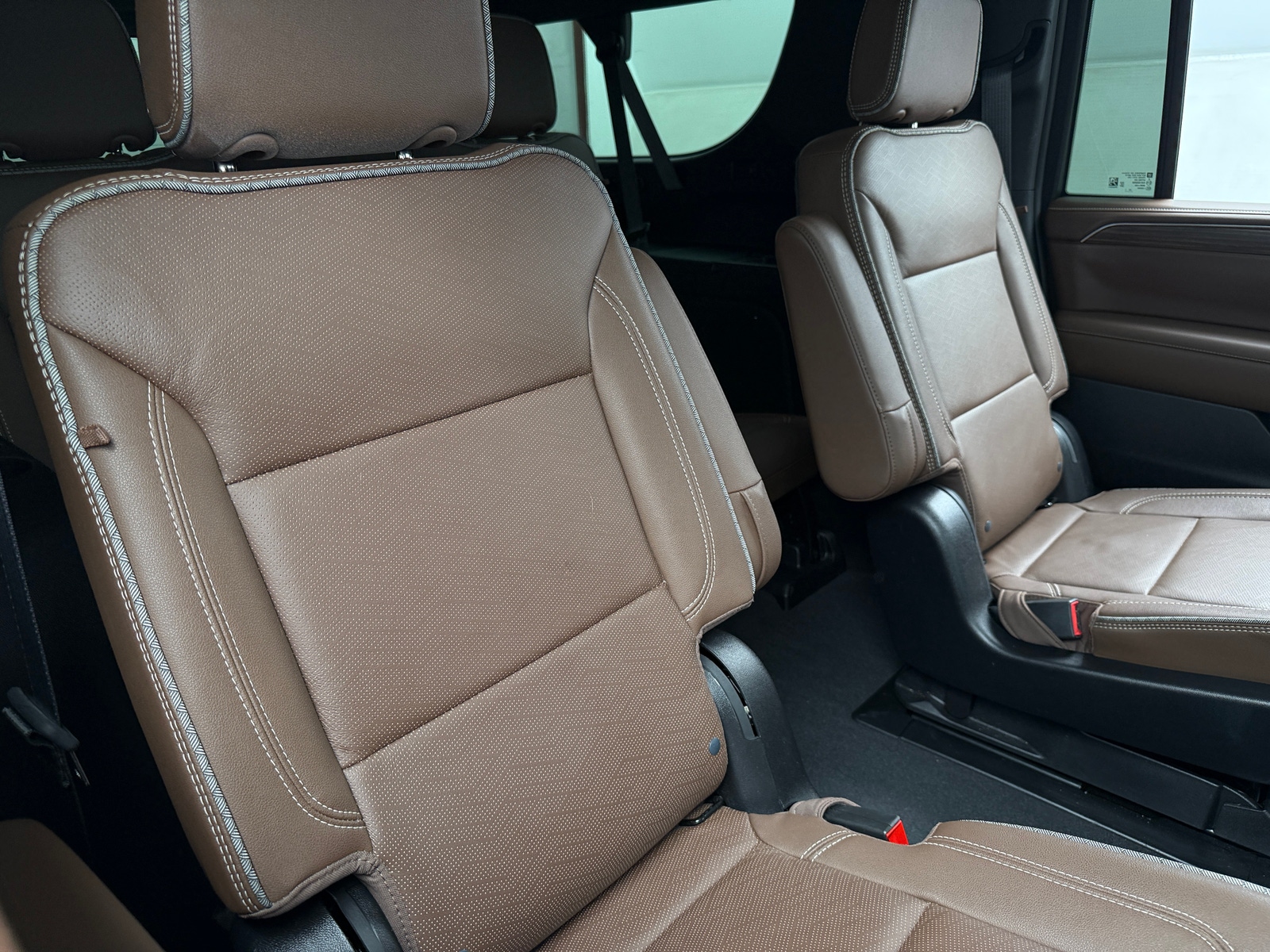 Thumbnail: 2024 Chevrolet Suburban - 5