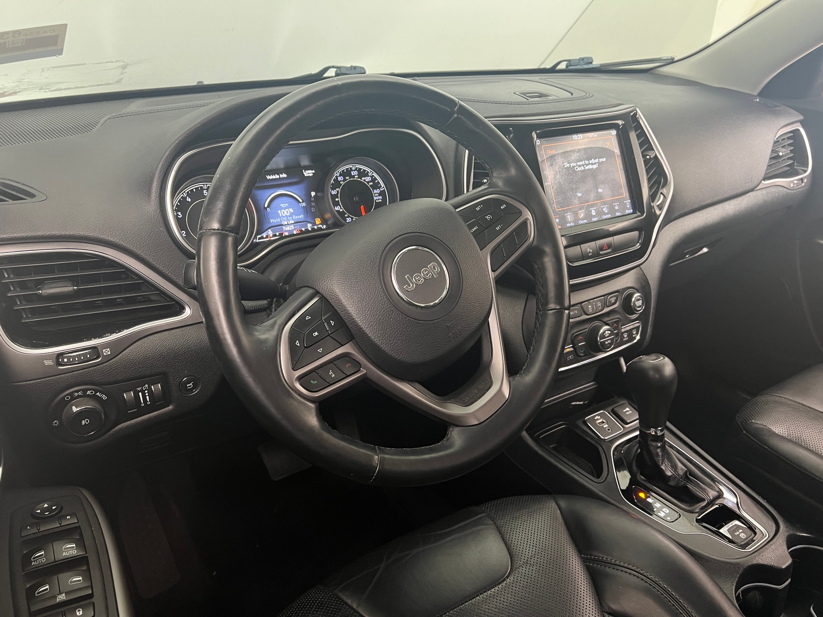 Thumbnail: 2019 Jeep Cherokee - 2