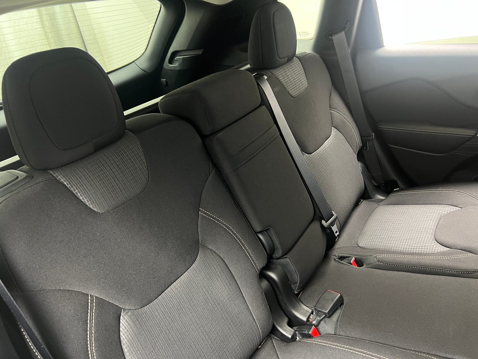 Thumbnail: 2015 Jeep Cherokee - 6