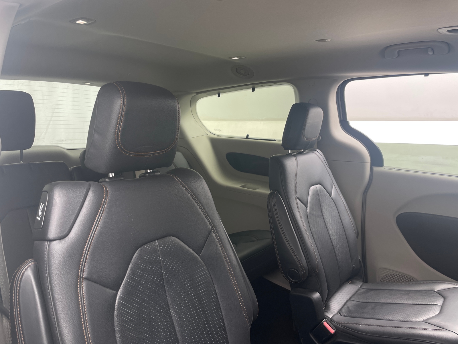 Thumbnail: 2017 Chrysler Pacifica - 5