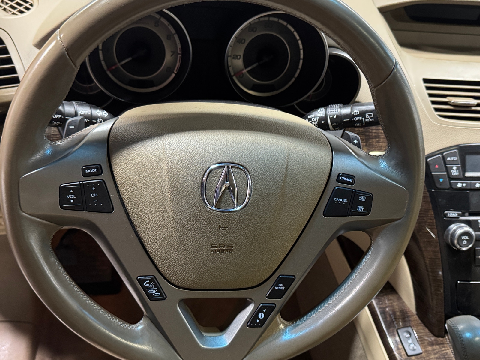 Thumbnail: 2013 Acura MDX - 4