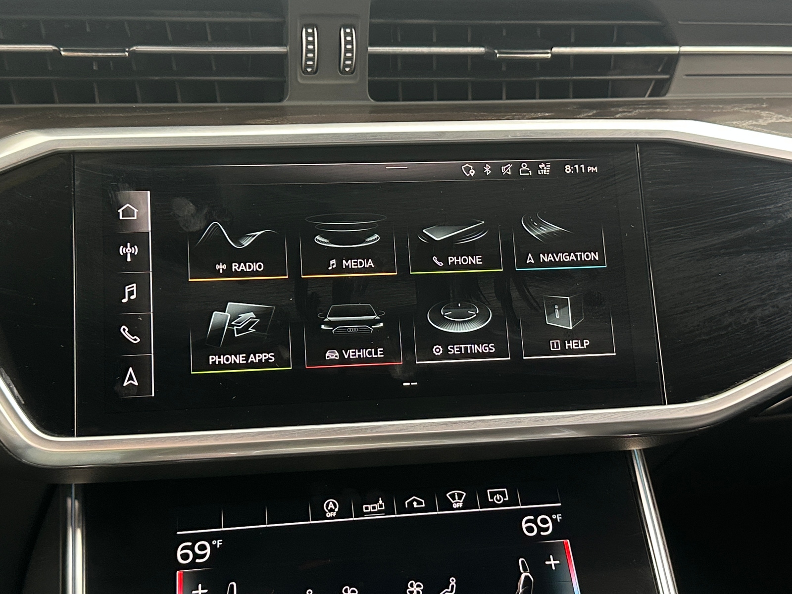 Thumbnail: 2020 Audi S6 - 3