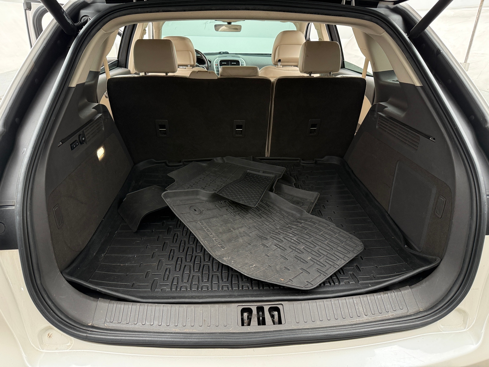 Thumbnail: 2019 Lincoln Nautilus - 6