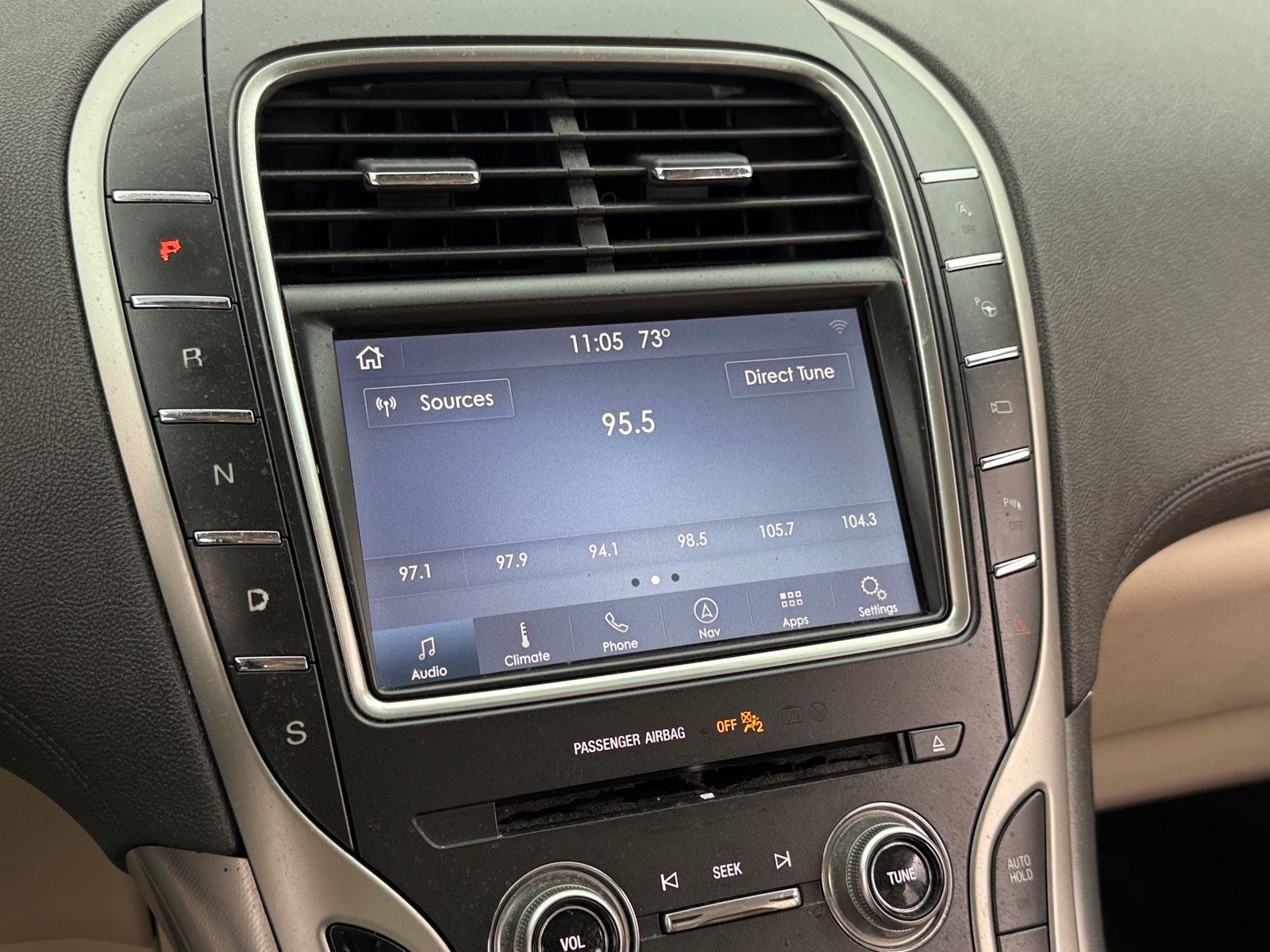 Thumbnail: 2019 Lincoln Nautilus - 3