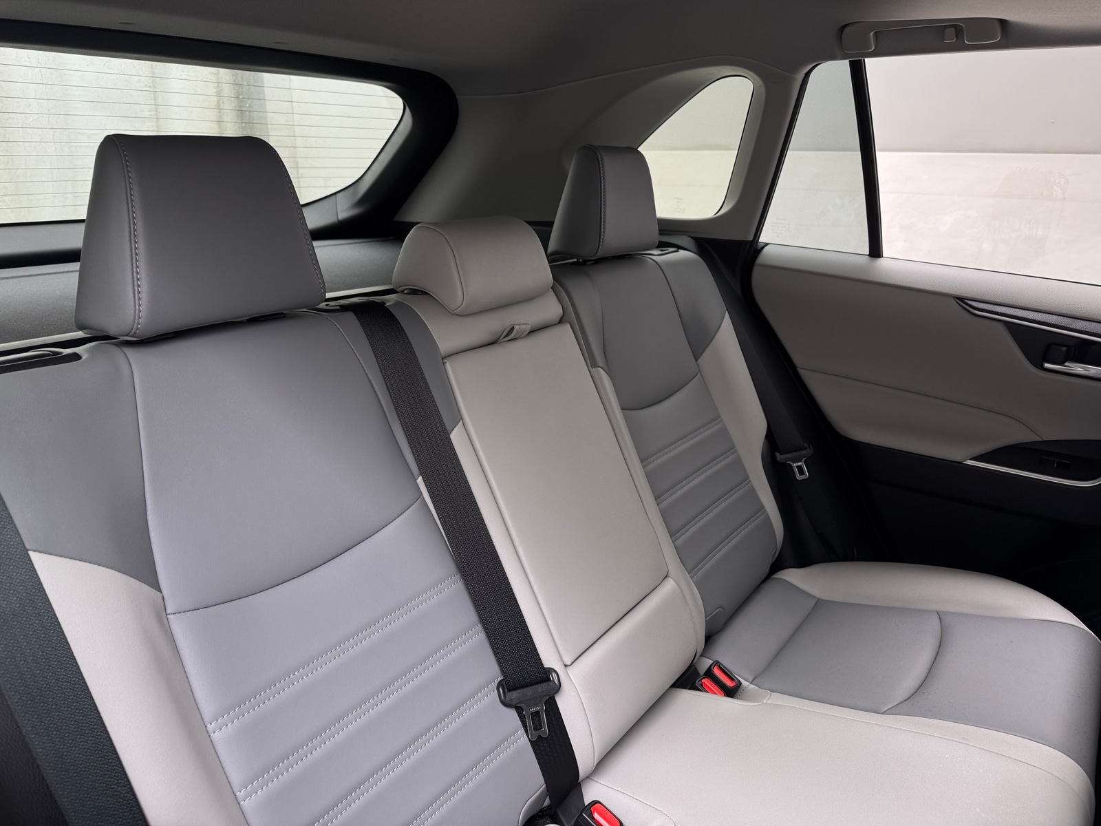 Thumbnail: 2023 Toyota RAV4 - 5