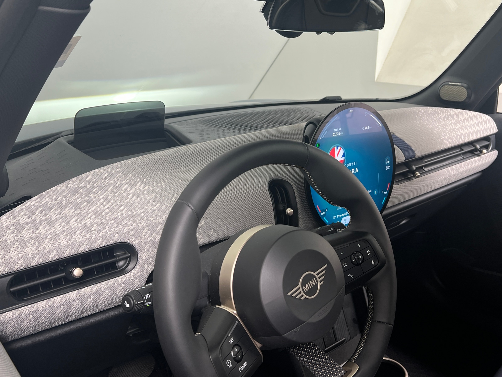 Thumbnail: 2025 MINI Cooper Hardtop - 2