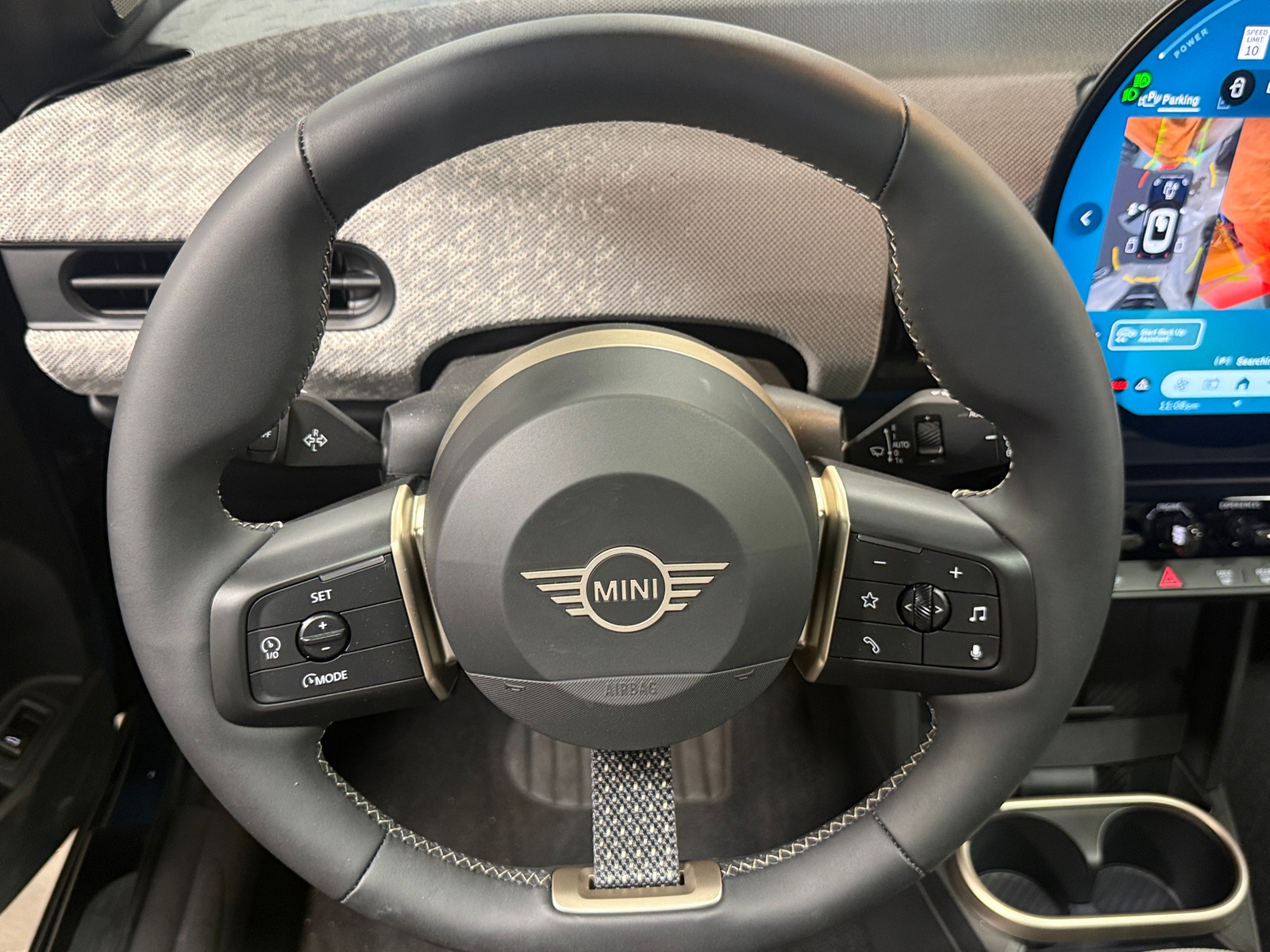 Thumbnail: 2025 MINI Cooper Hardtop - 4