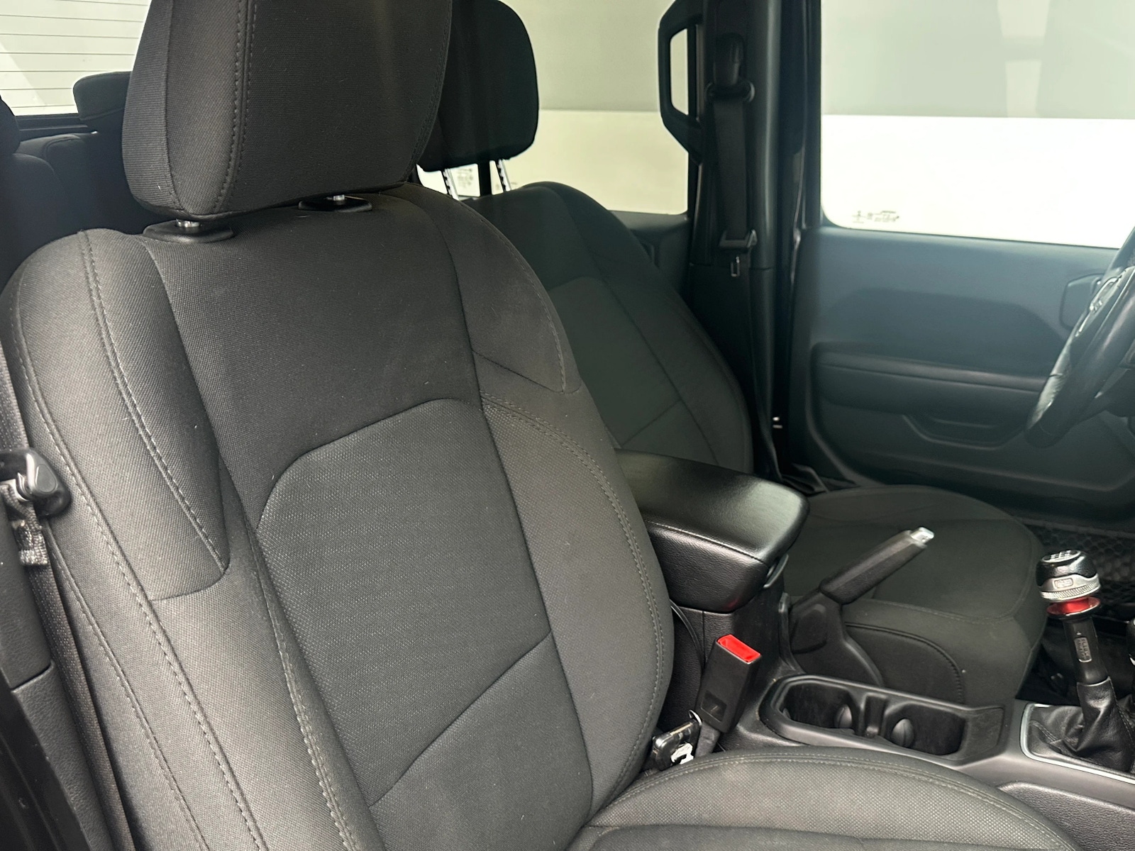 Thumbnail: 2020 Jeep Gladiator - 2
