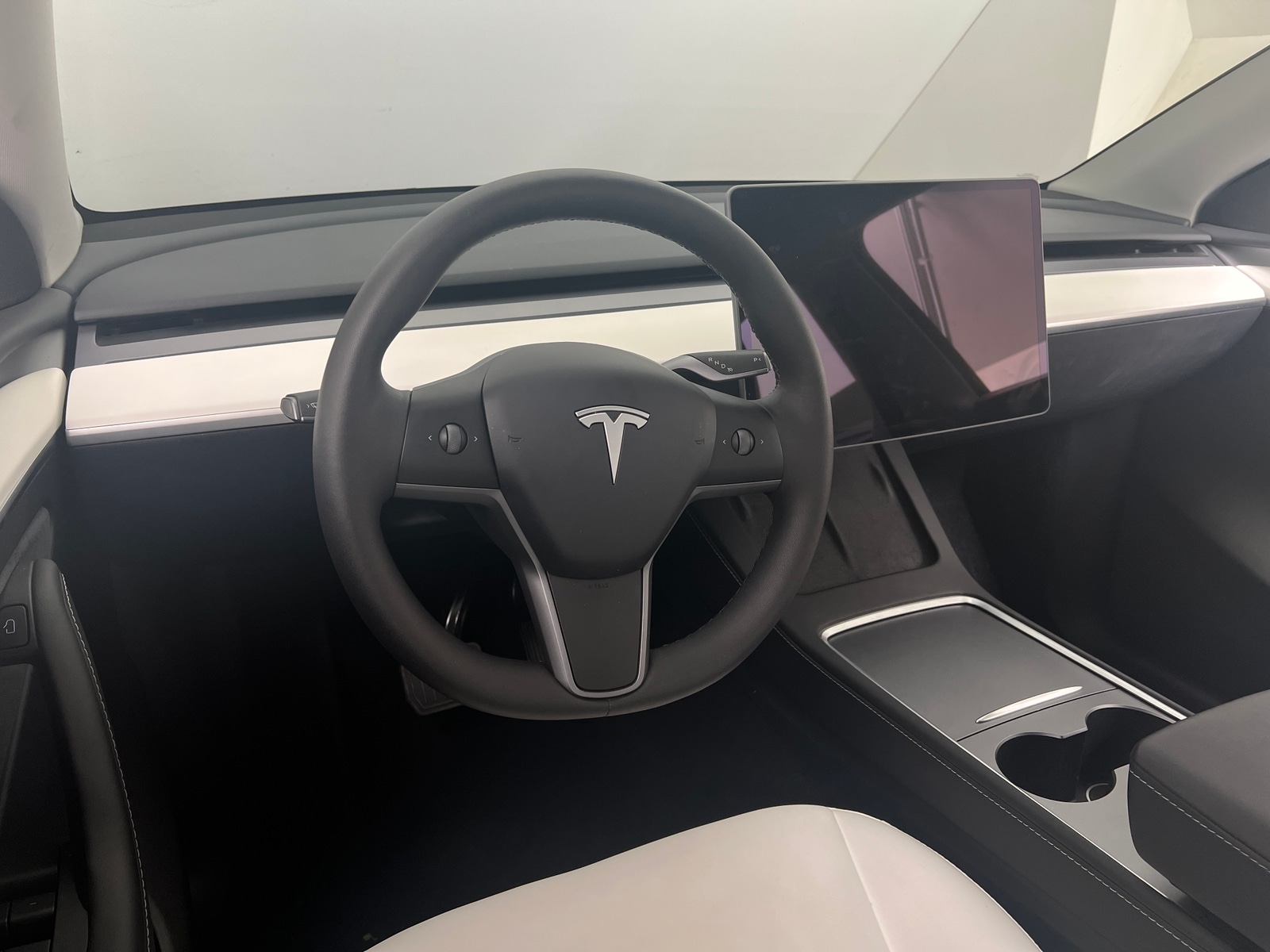 Thumbnail: 2025 Tesla Model Y - 2