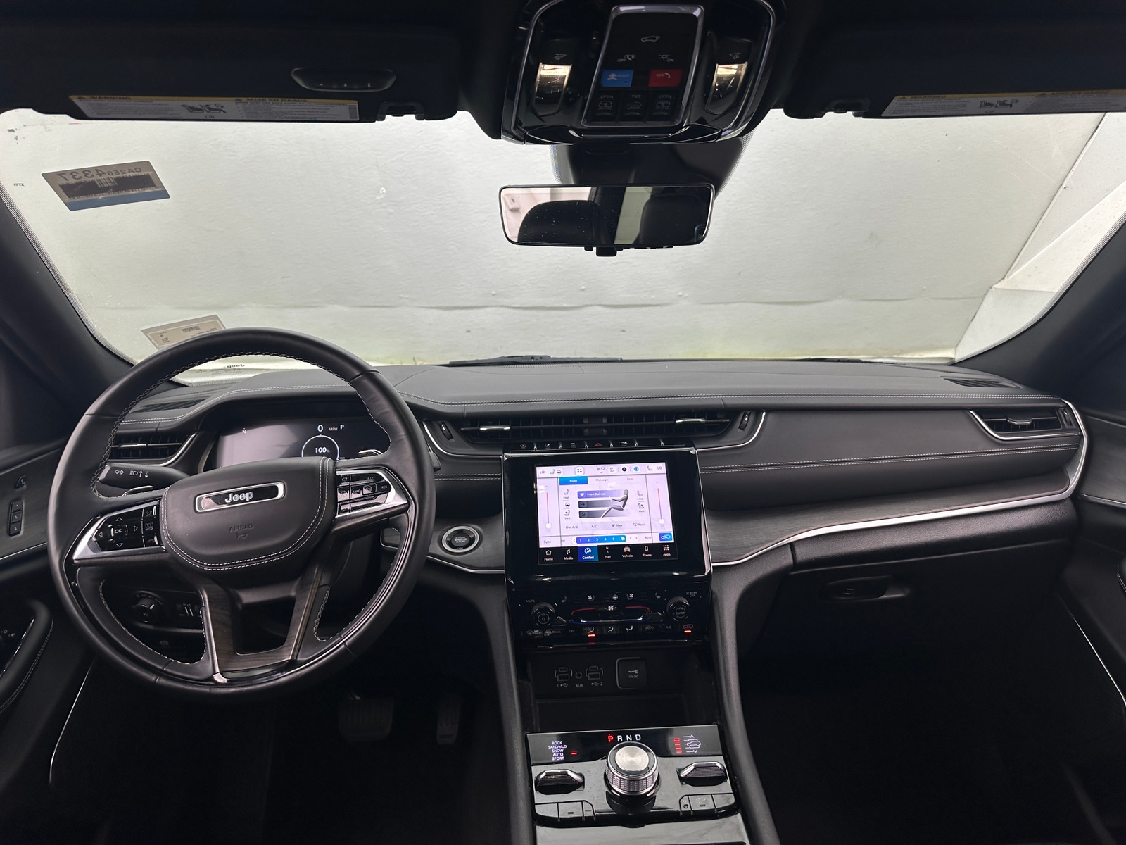 Thumbnail: 2022 Jeep Grand Cherokee L - 2
