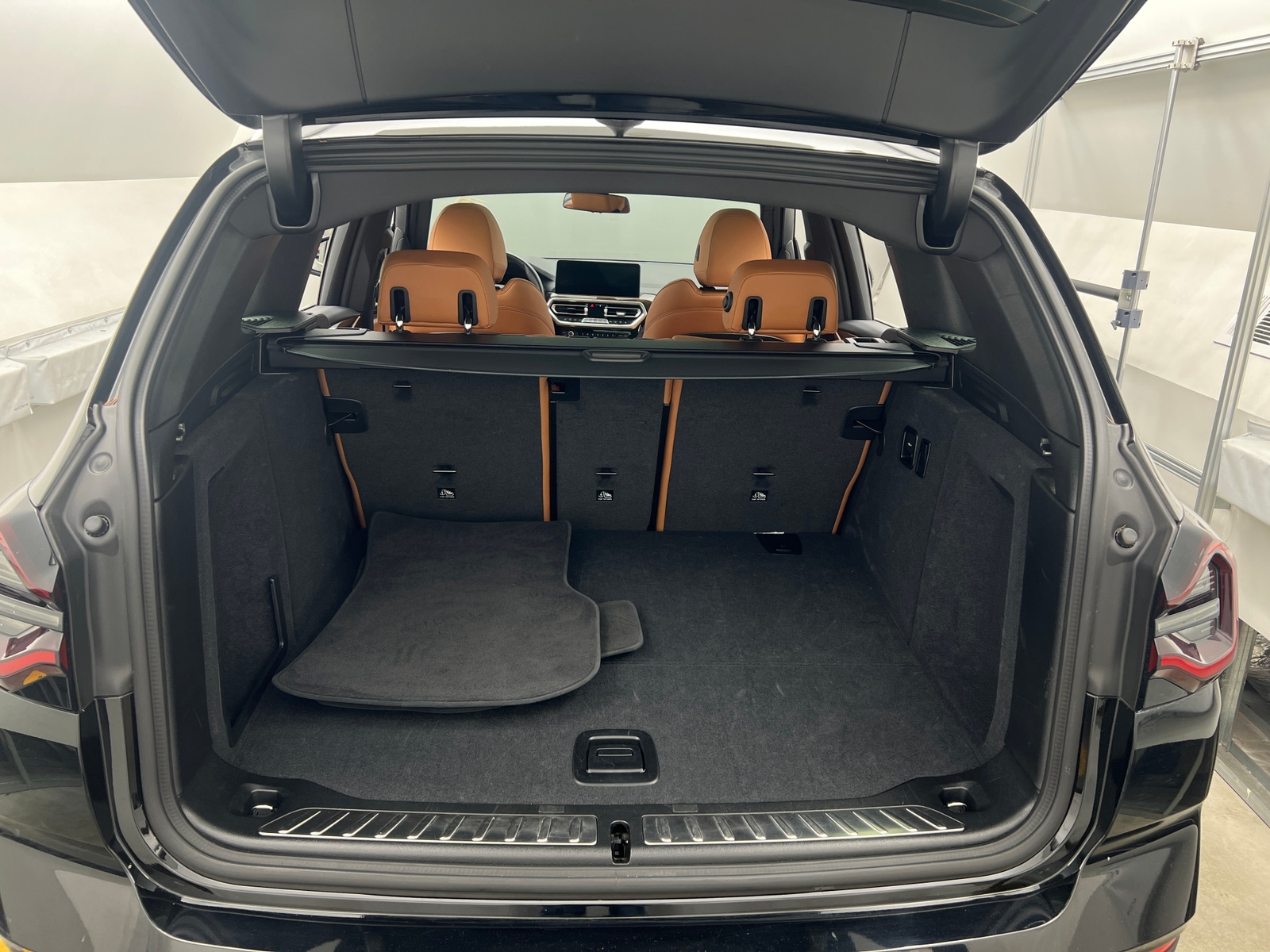 Thumbnail: 2023 BMW X3 - 6