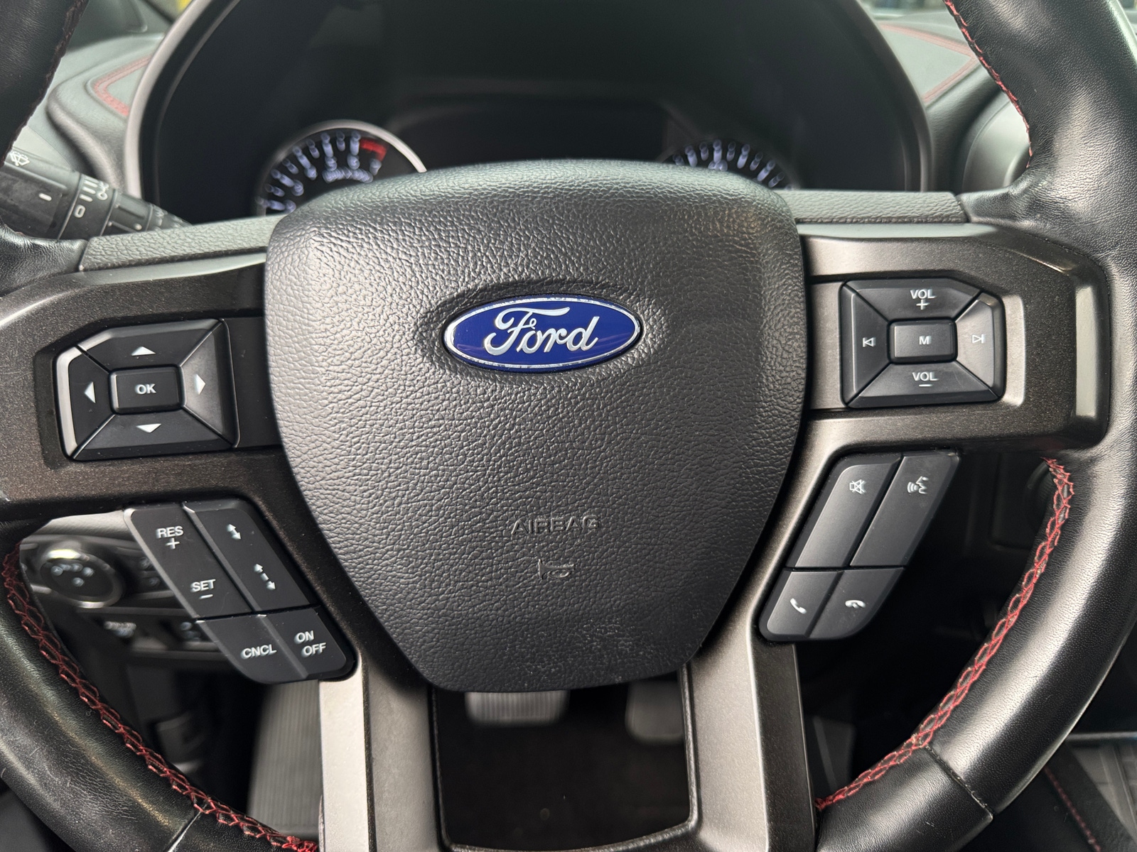 Thumbnail: 2021 Ford Expedition - 4