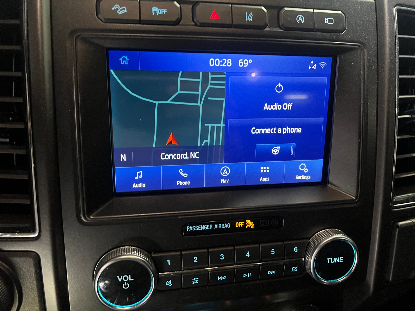 Thumbnail: 2021 Ford Expedition - 3